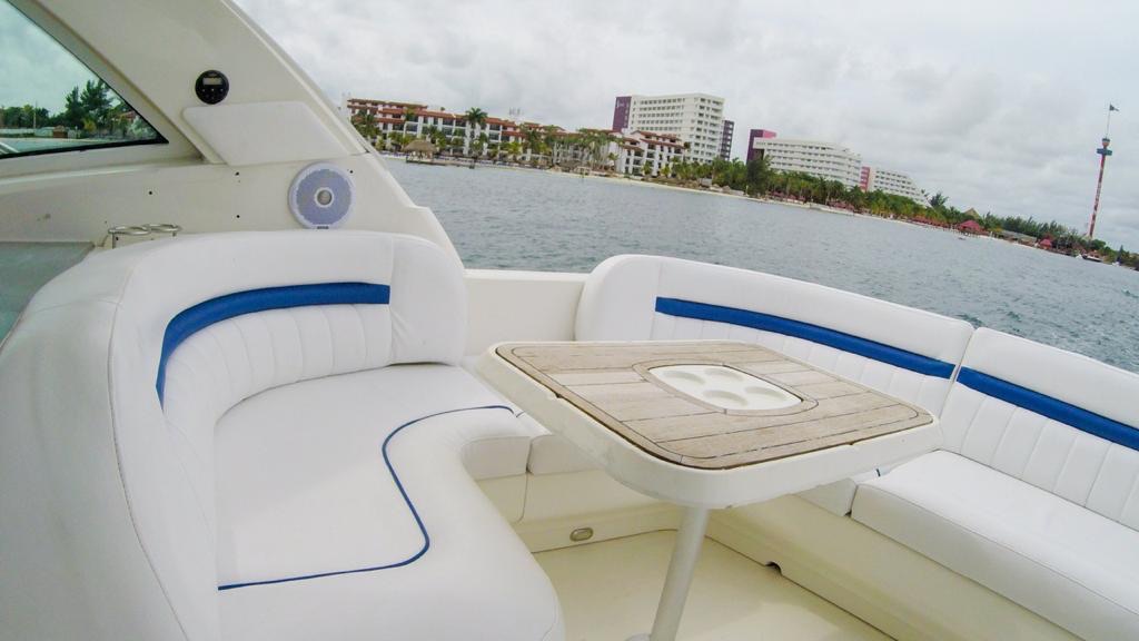 48 ft azimut