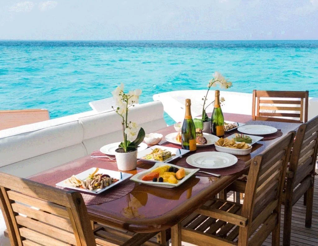 Luxury Yacht Rental Cancun