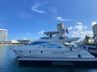 50 Foot Yacht Cancun Rental