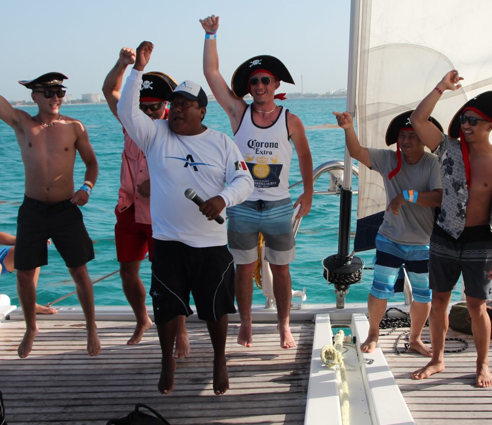 Cancun Catamaran Tour - Luxury Yacht Rental Cancun