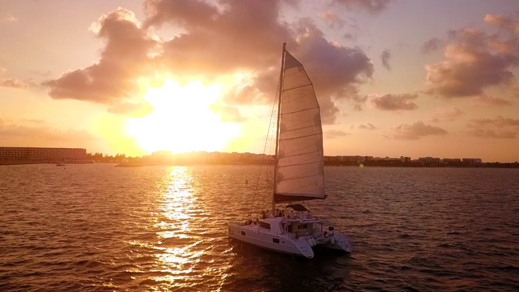 Sunset Sailing Cancun