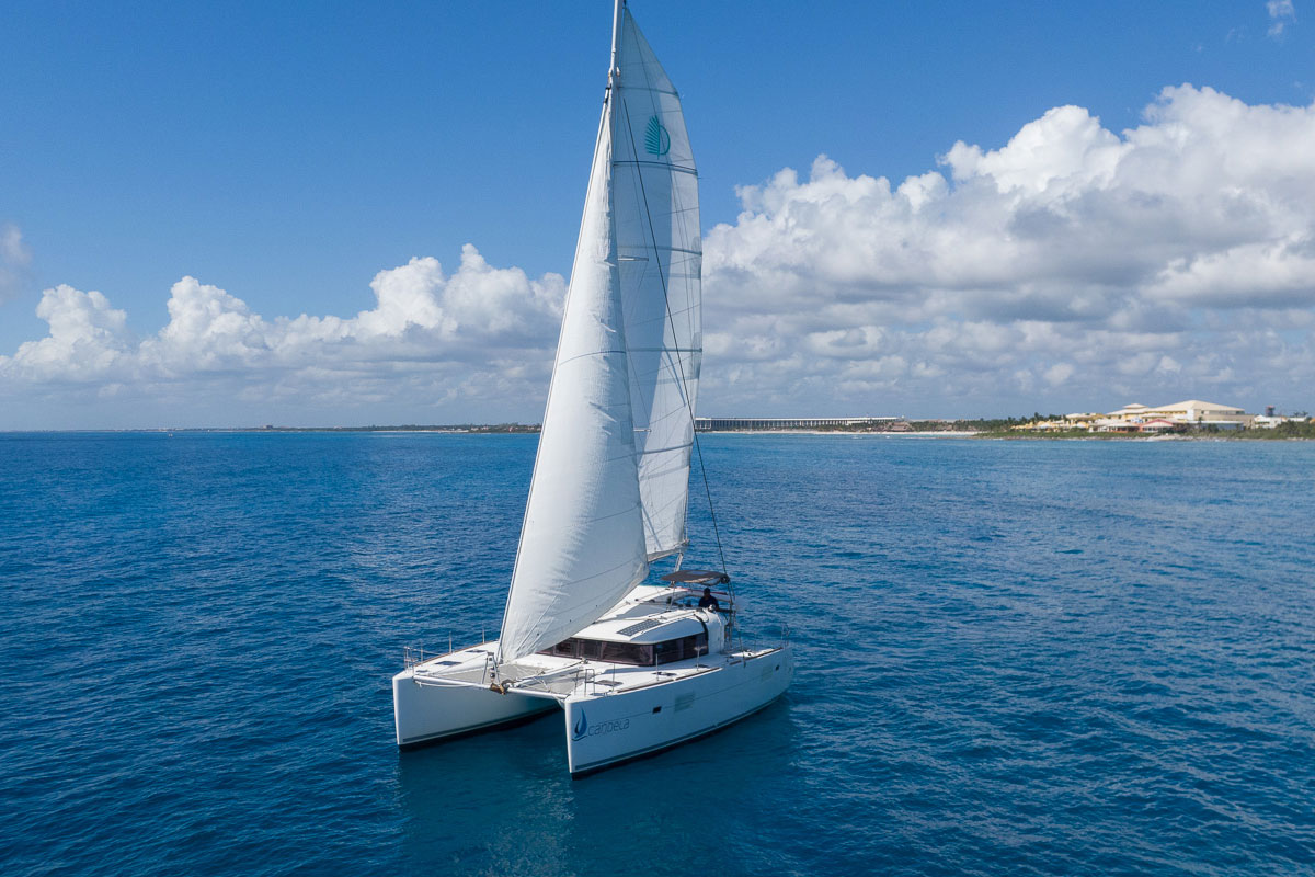 Isla Mujeres Catamaran Tour