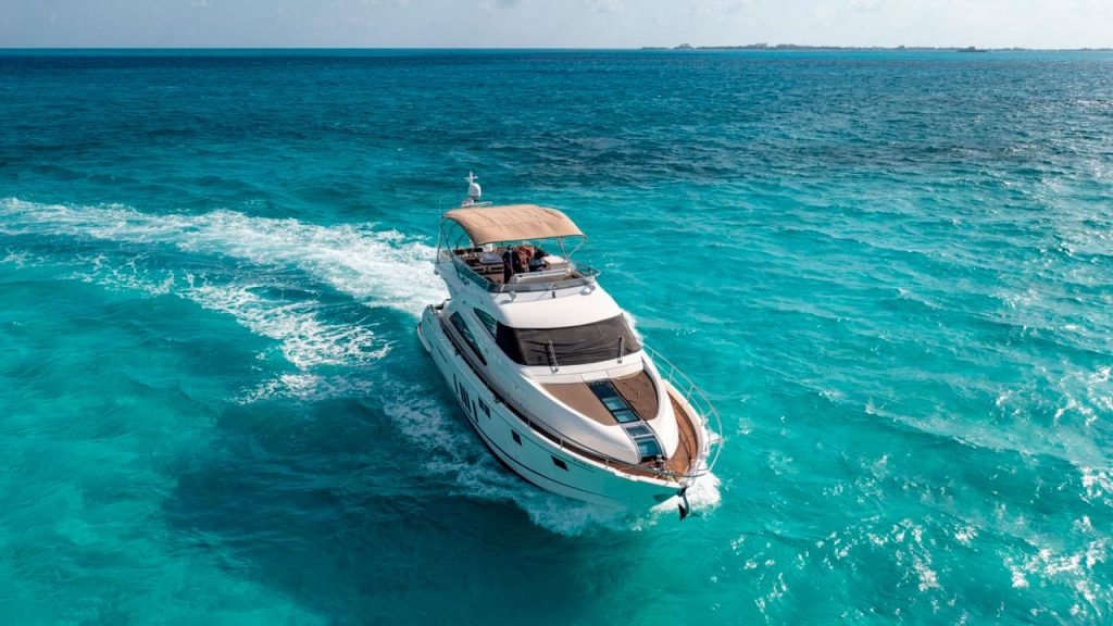 Cancun Luxury Yacht Rental