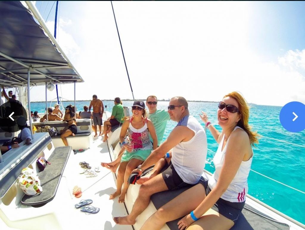 Luxury Yacht Rental Cancun