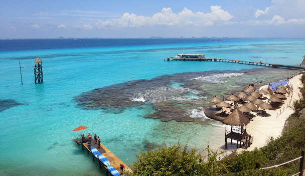Isla Mujeres aerial shot