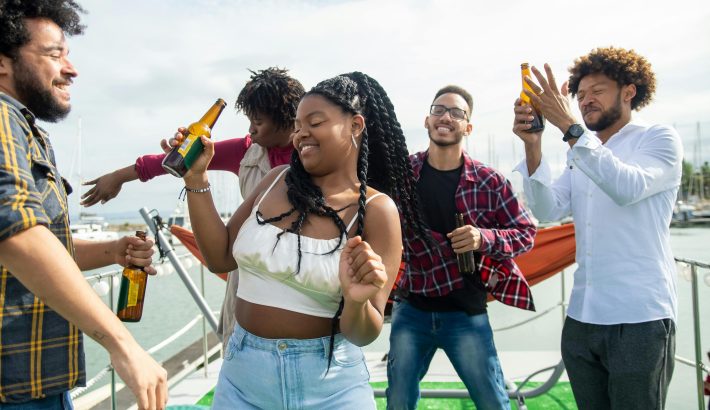 10 Reasons to Host Your Holiday Party on a Yacht in Cancun