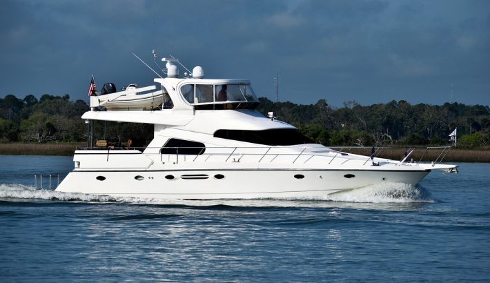 Mega Yachts vs Superyachts: What’s the Difference?