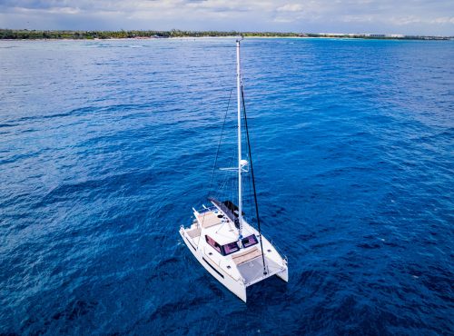 34 Ft Aventura Catamaran Yacht Charter Tulum