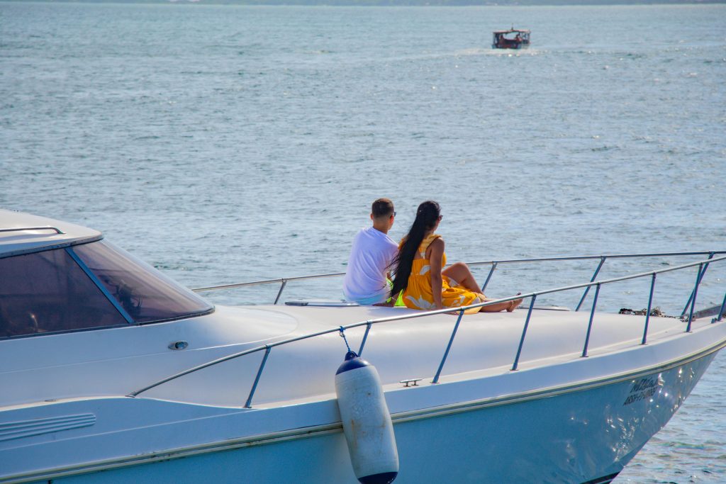 Valentine’s Day Yacht Cruise in Cancun for Couples - Cancun Yacht Rentals