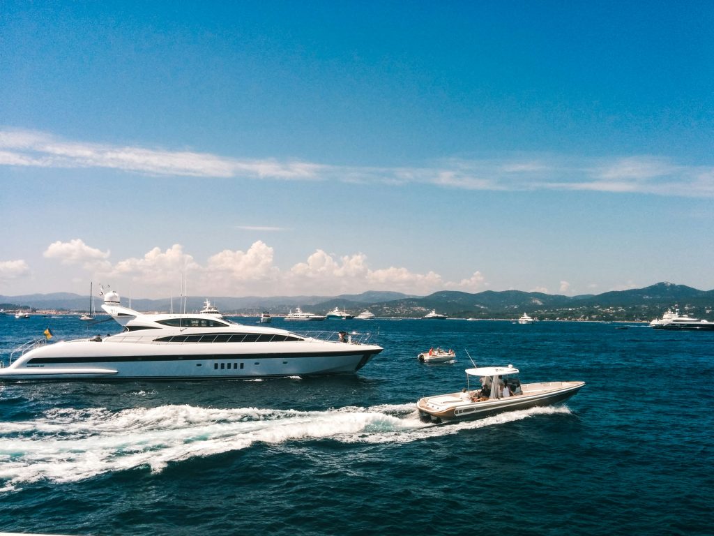 Hidden Costs in Yacht Charters in Cancun What Luxury Travelers Should Know - Luxury Yacht Rentals Cancun